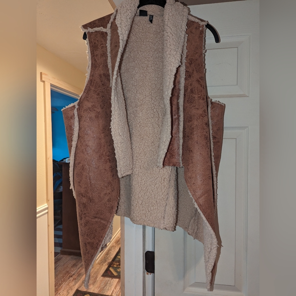 Cruel Girl Sherpa Lined Lapel Vest